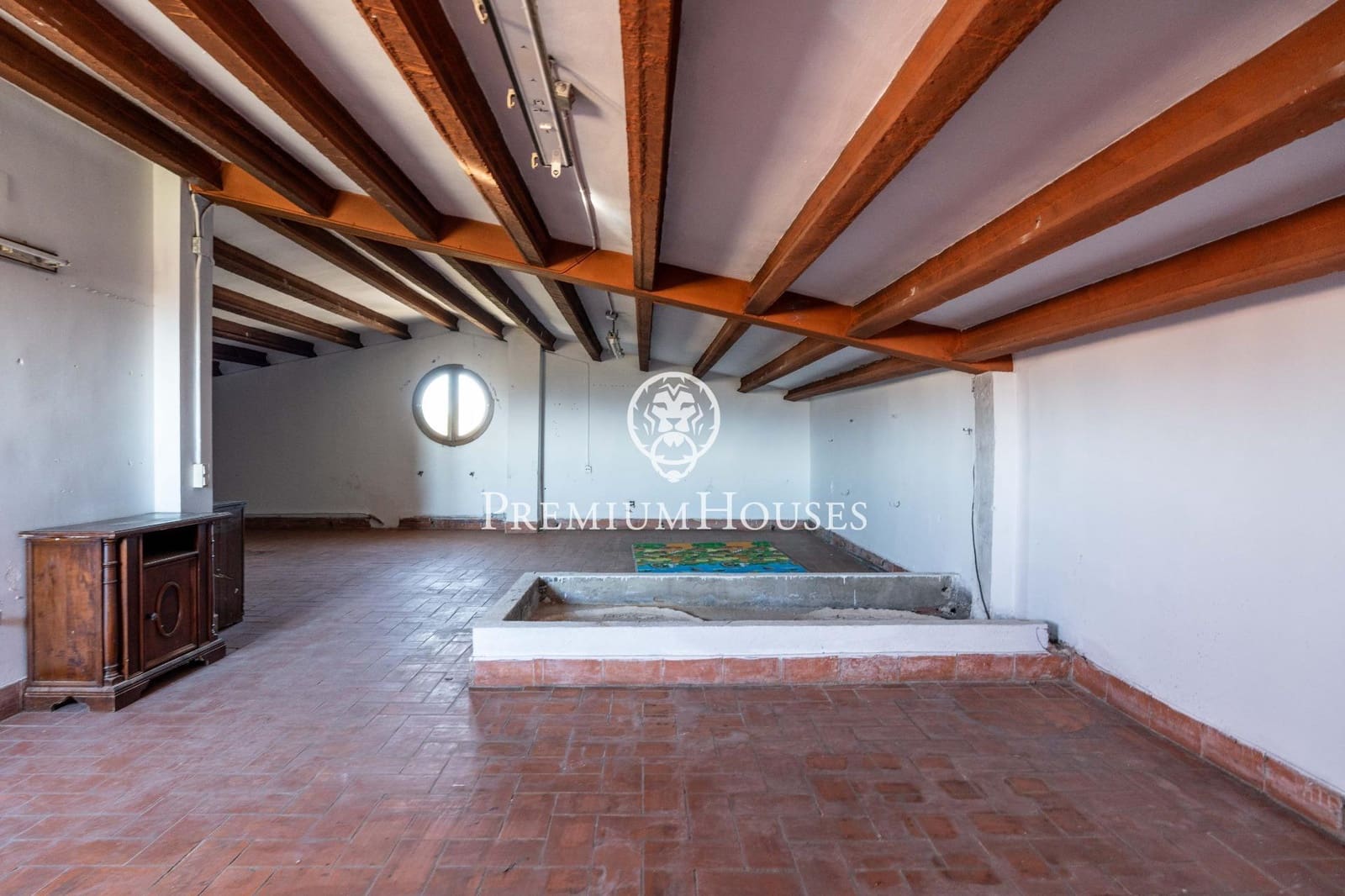 9 bedroom Finca/Country House for sale in El Catllar with pool garage - € 646,000 (Ref: 9562077)