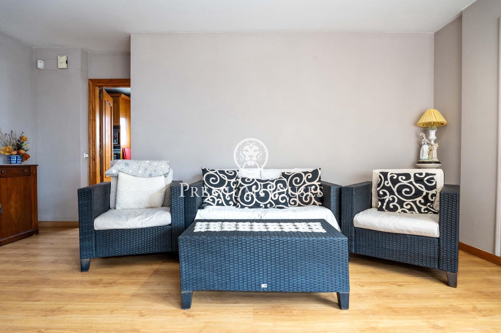 5 bedroom Villa for sale in Salou with garage - € 875,000 (Ref: 9562080)