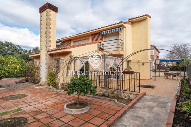 5 quarto Moradia para venda em Salou com garagem - 875 000 € (Ref: 9562080)