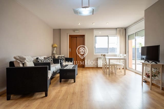5 chambre Villa/Maison à vendre à Salou avec garage - 875 000 € (Ref: 9562080)
