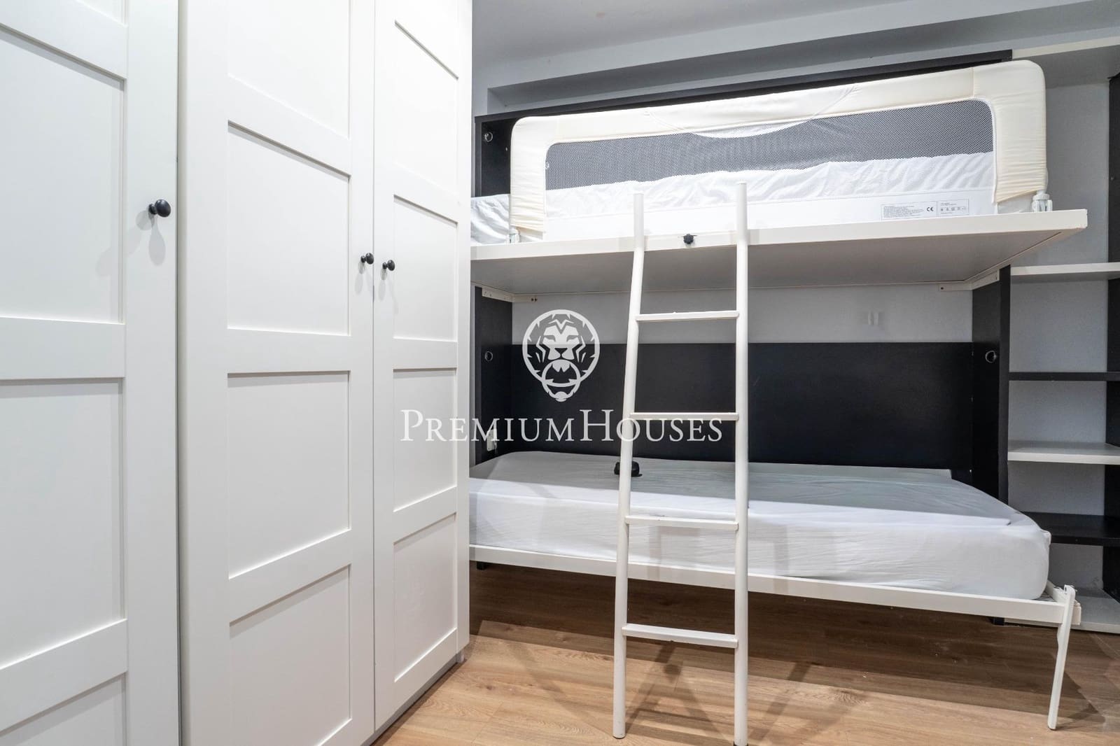 2 Zimmer Apartment zu verkaufen in Sant Pere de Ribes mit Pool - 390.000 € (Ref: 9574807)