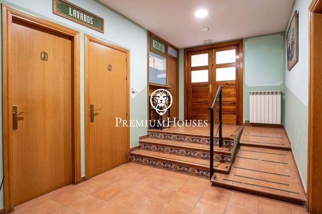 14 soveværelse Hotel til salg i Montblanc - € 975.000 (Ref: 9591579)