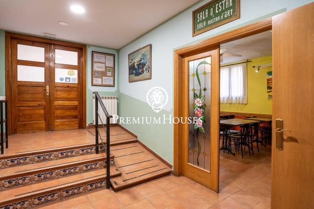 14 soveværelse Hotel til salg i Montblanc - € 975.000 (Ref: 9591579)