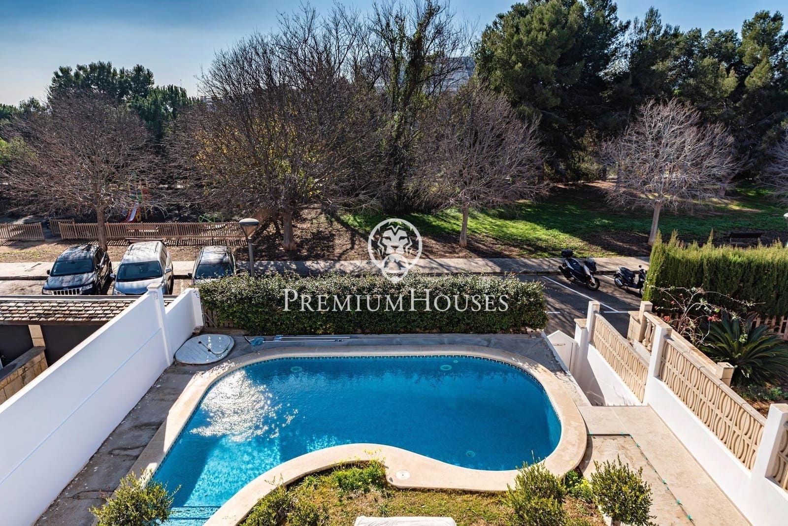 4 soveværelse Rækkehus til salg i Sitges med swimmingpool garage - € 1.295.000 (Ref: 9599718)