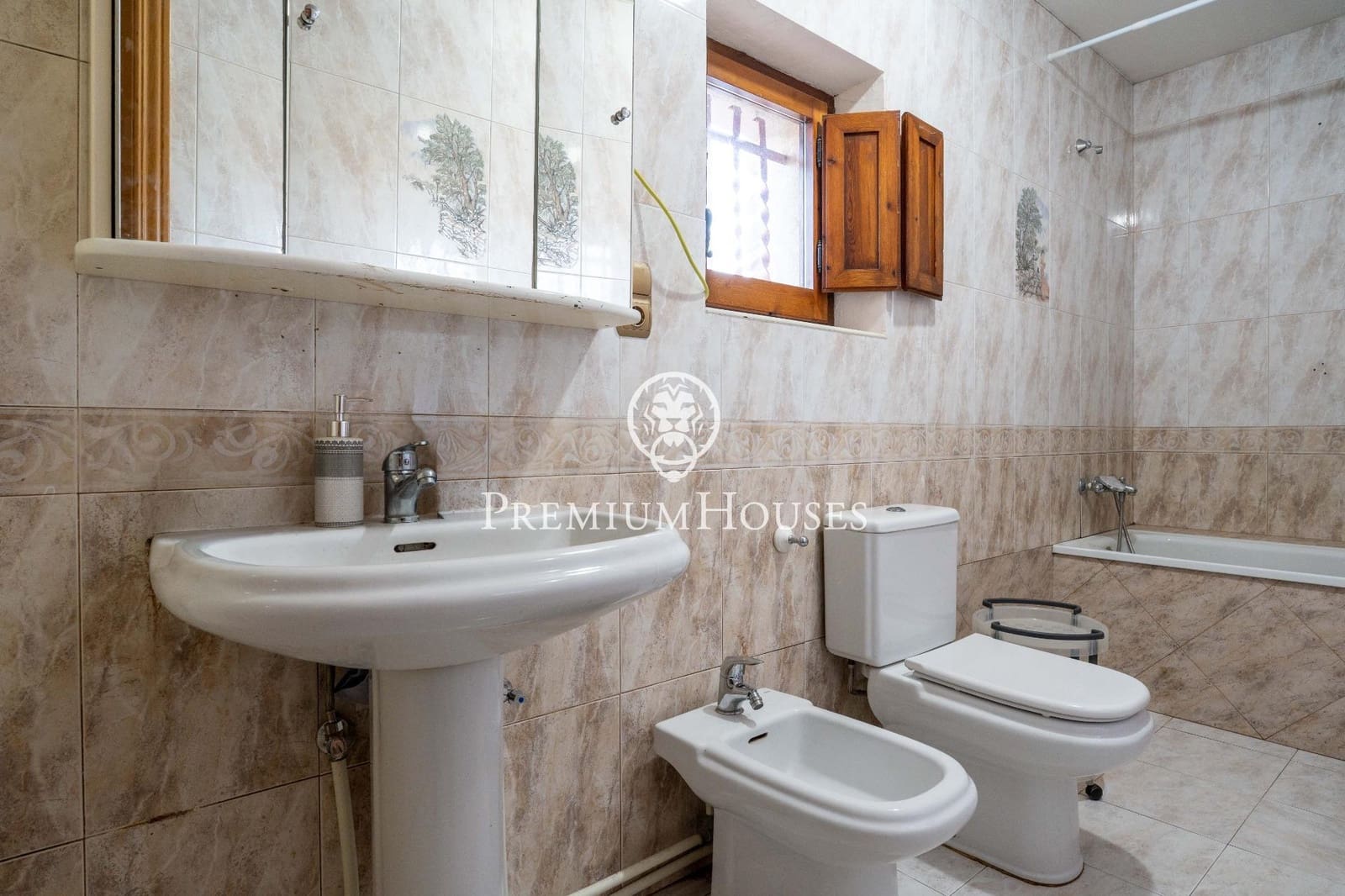 5 quarto Quinta/Casa Rural para venda em Valls com garagem - 390 000 € (Ref: 9616086)