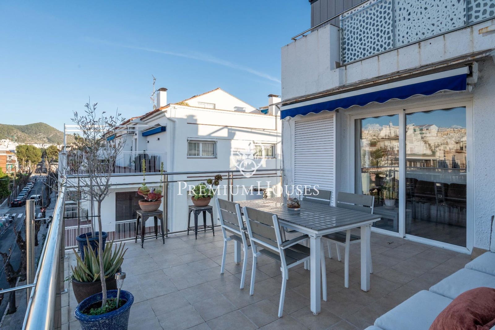 2 makuuhuone Kattohuoneisto myytävänä paikassa Sitges - 675 000 € (Ref: 9616087)