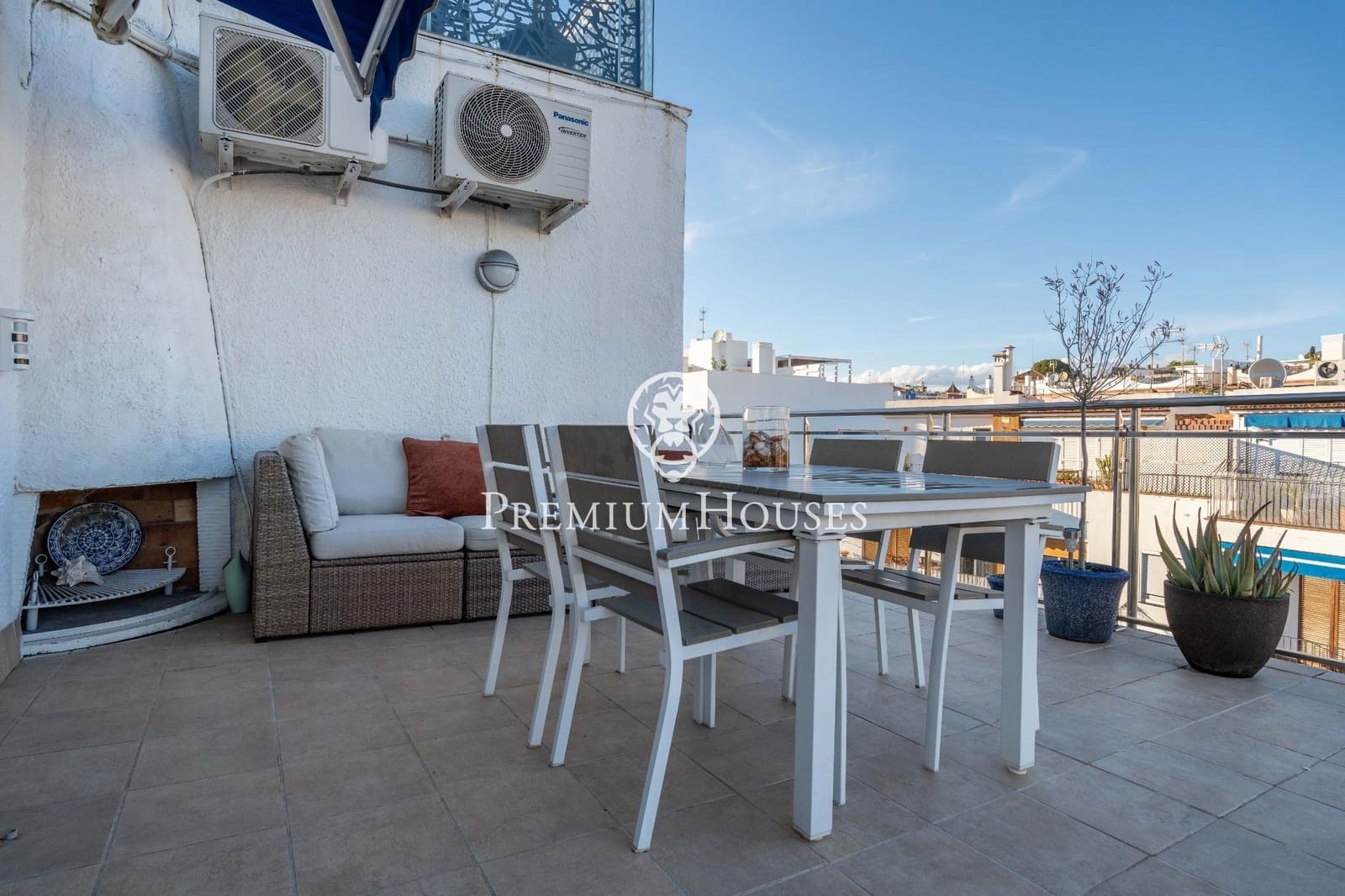 2 makuuhuone Kattohuoneisto myytävänä paikassa Sitges - 675 000 € (Ref: 9616087)