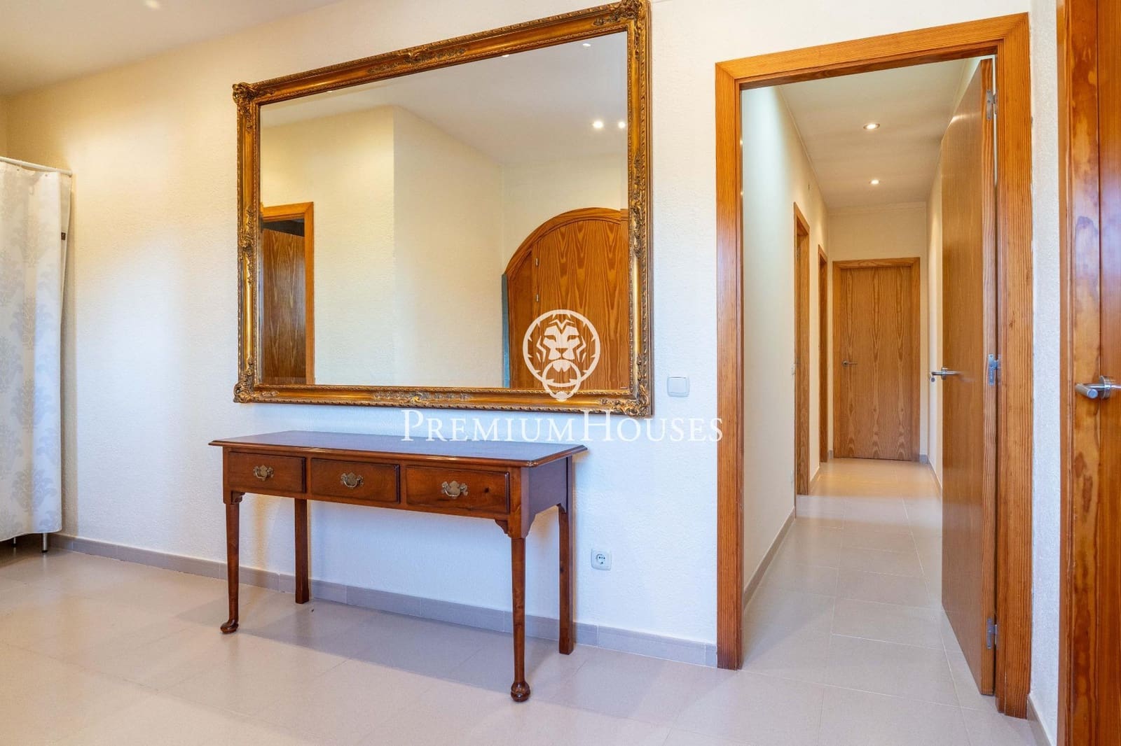 Finca/Casa Rural de 4 habitaciones en Roda de Barà en venta - 1.200.000 € (Ref: 9637802)