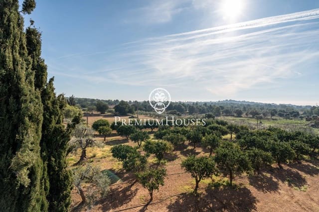 Finca/Casa Rural de 4 habitaciones en Roda de Barà en venta - 1.200.000 € (Ref: 9637802)