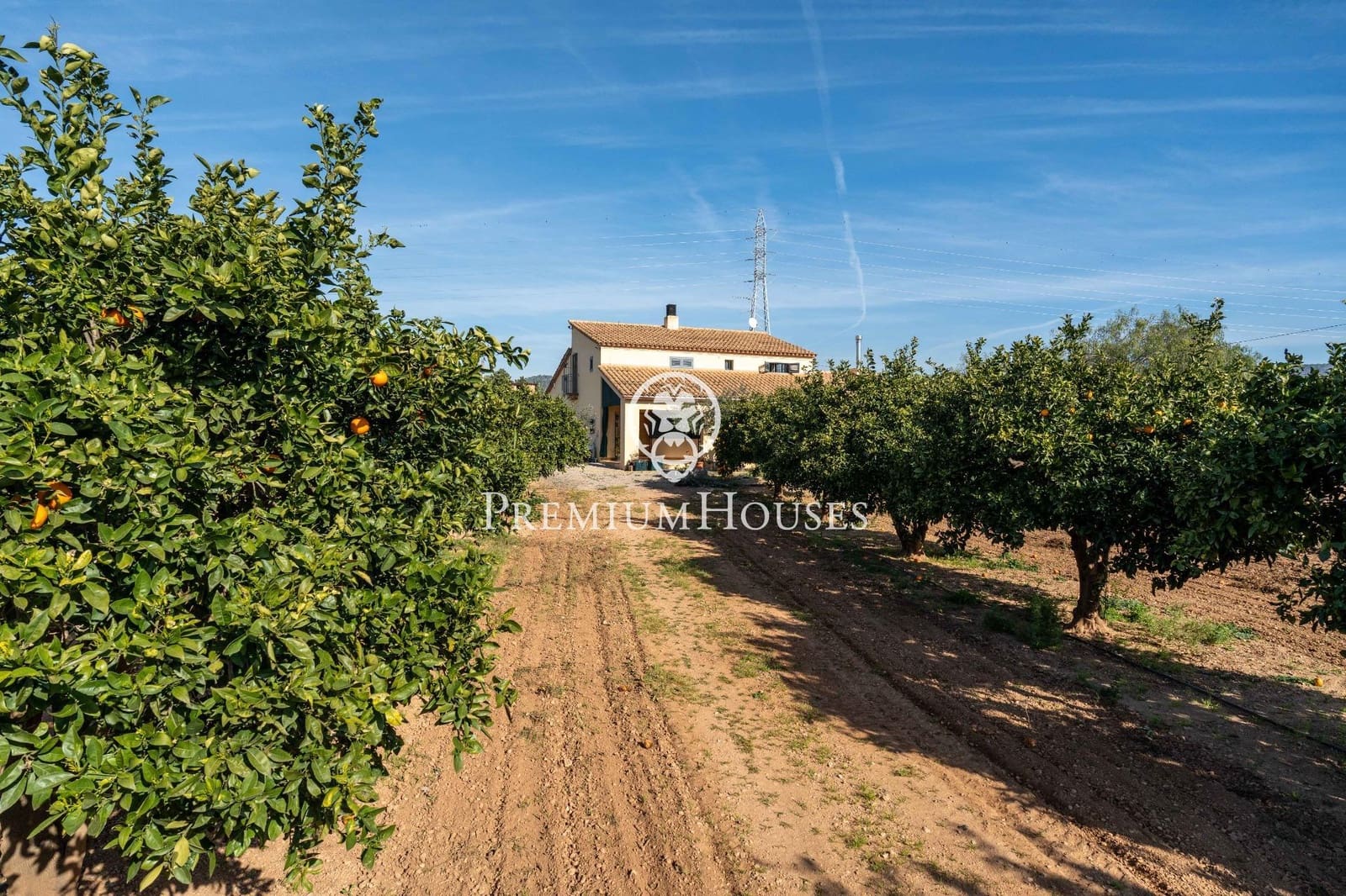 Finca/Casa Rural de 4 habitaciones en Roda de Barà en venta - 1.200.000 € (Ref: 9637802)