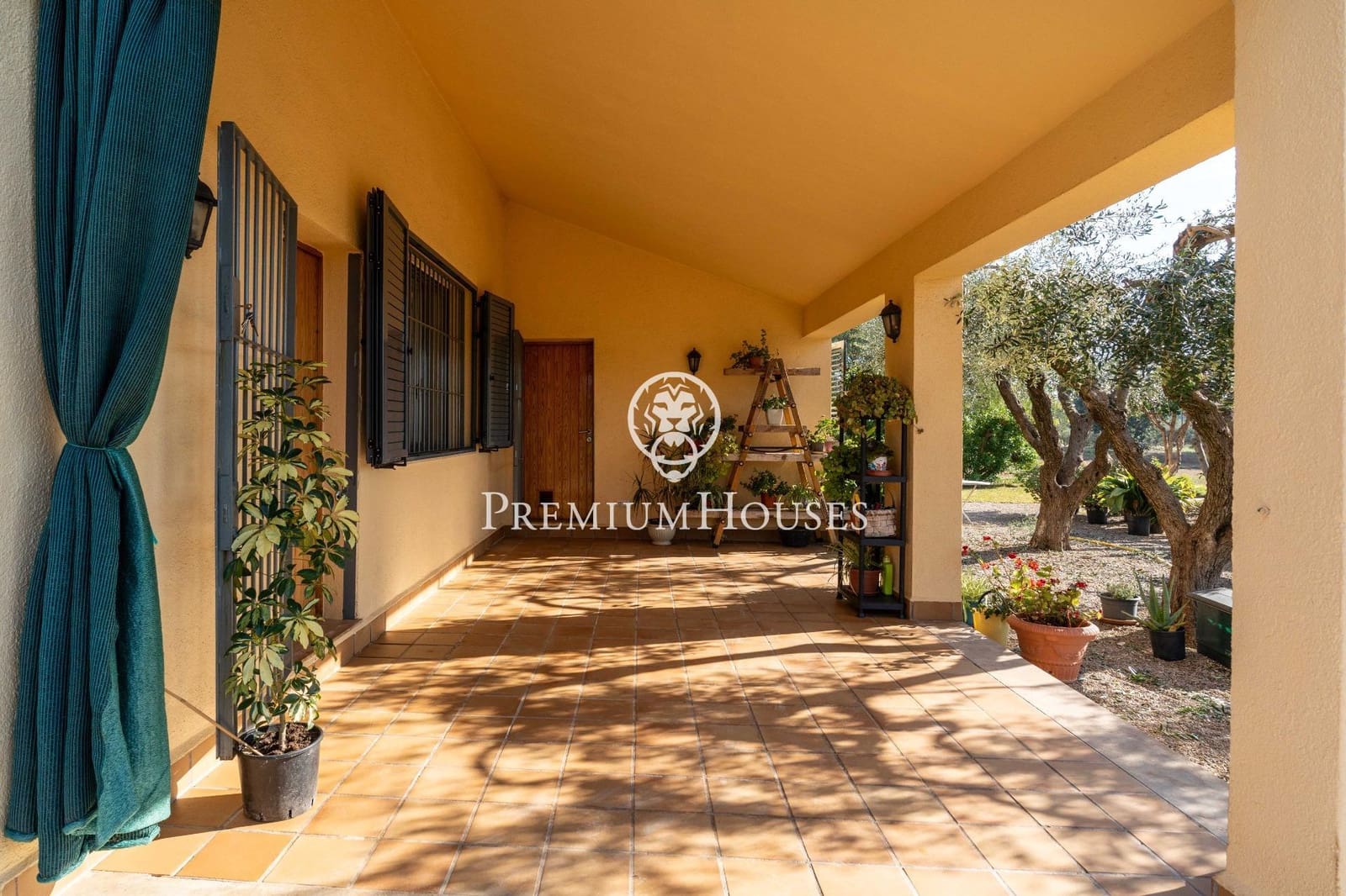 Finca/Casa Rural de 4 habitaciones en Roda de Barà en venta - 1.200.000 € (Ref: 9637802)
