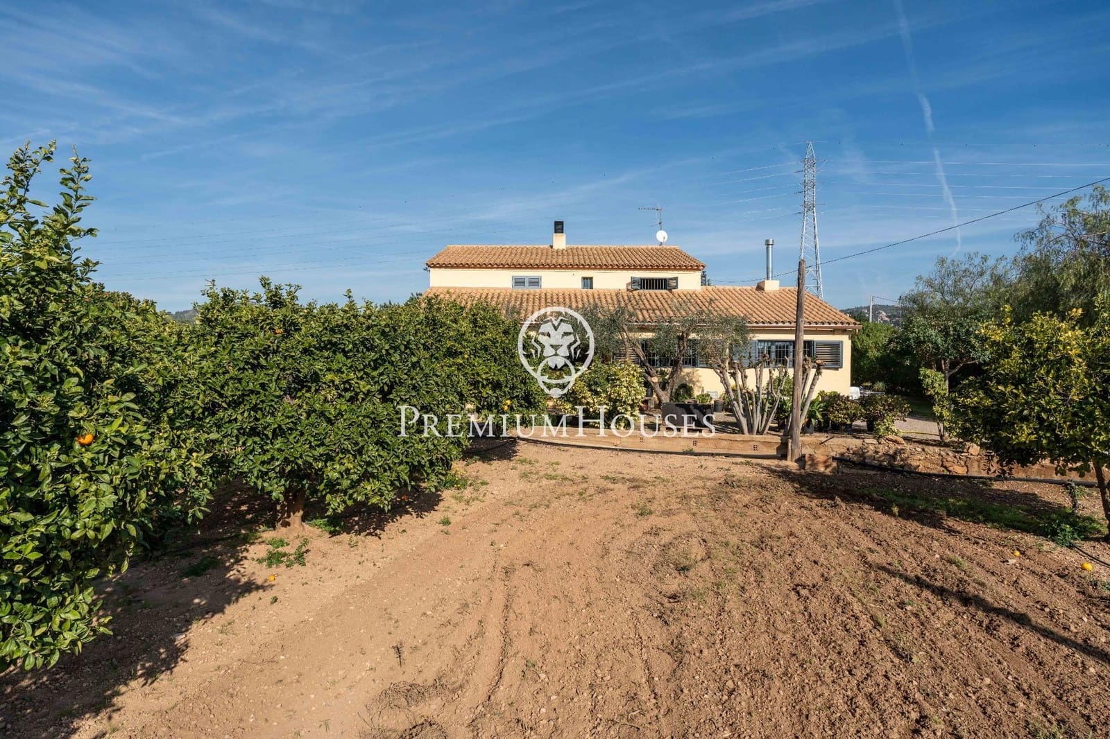 Finca/Casa Rural de 4 habitaciones en Roda de Barà en venta - 1.200.000 € (Ref: 9637802)