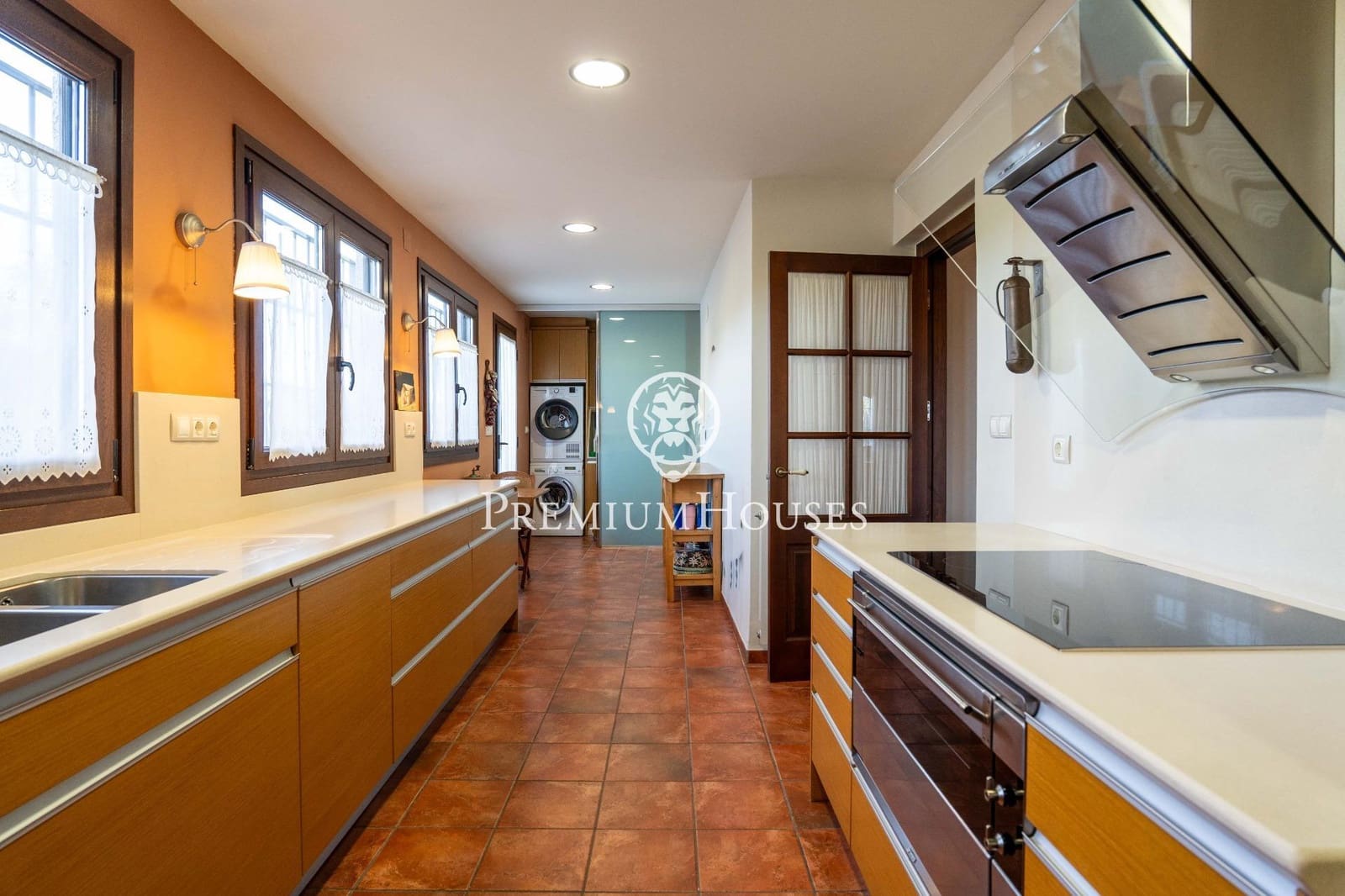 7 sypialnia Finka/Dom wiejski na sprzedaż w El Catllar z basenem garażem - 750 000 € (Ref: 9645271)