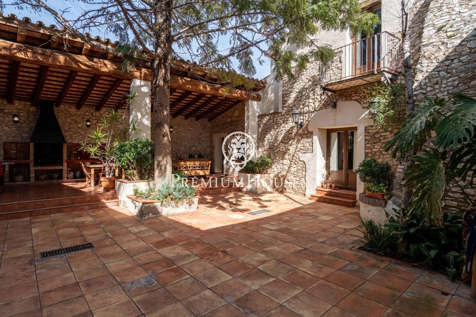 7 bedroom Finca/Country House for sale in El Catllar with pool garage - € 750,000 (Ref: 9645271)