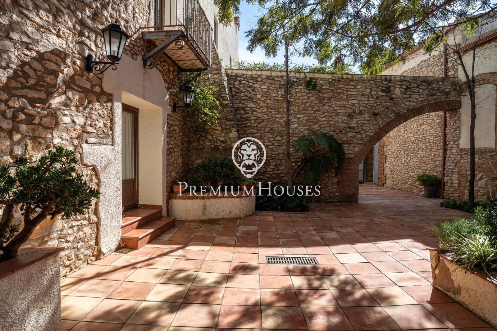 7 bedroom Finca/Country House for sale in El Catllar with pool garage - € 750,000 (Ref: 9645271)
