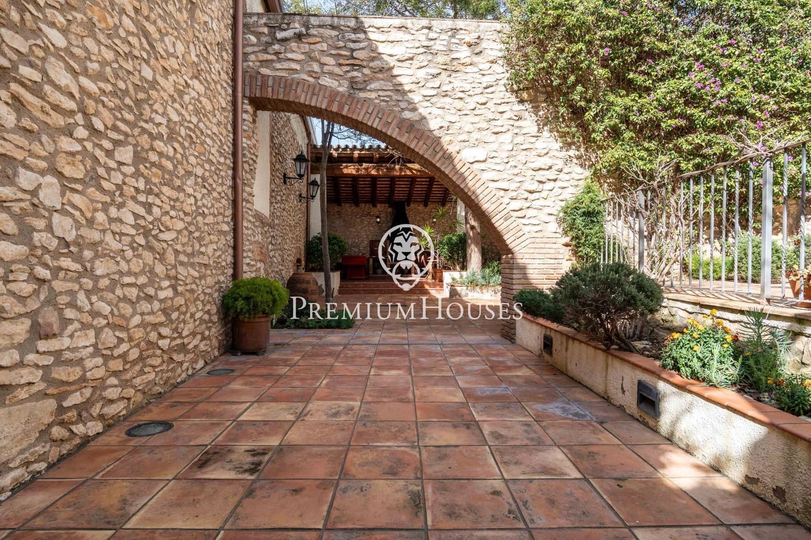 7 bedroom Finca/Country House for sale in El Catllar with pool garage - € 750,000 (Ref: 9645271)