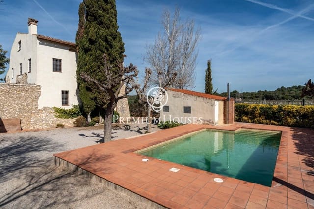 7 soverom Finca/Herregård til salgs i El Catllar med svømmebasseng garasje - € 750 000 (Ref: 9645271)