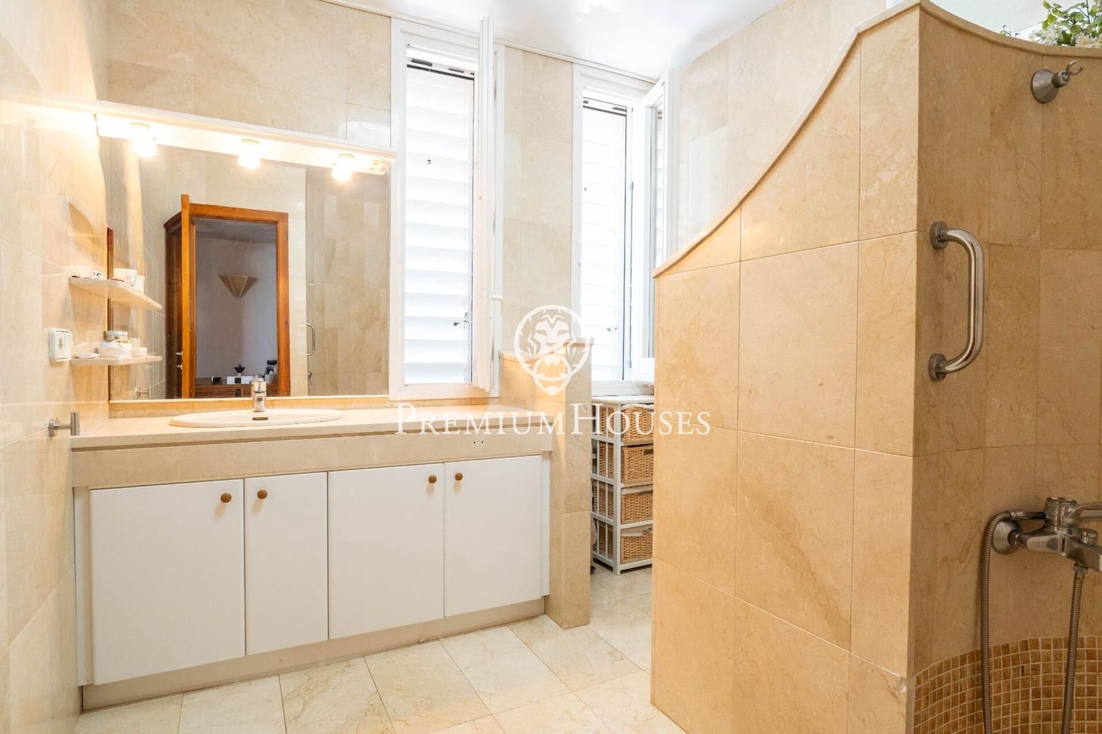 8 makuuhuone Huvila myytävänä paikassa Calafat mukana uima-altaan 
autotalli - 1 060 000 € (Ref: 9652240)