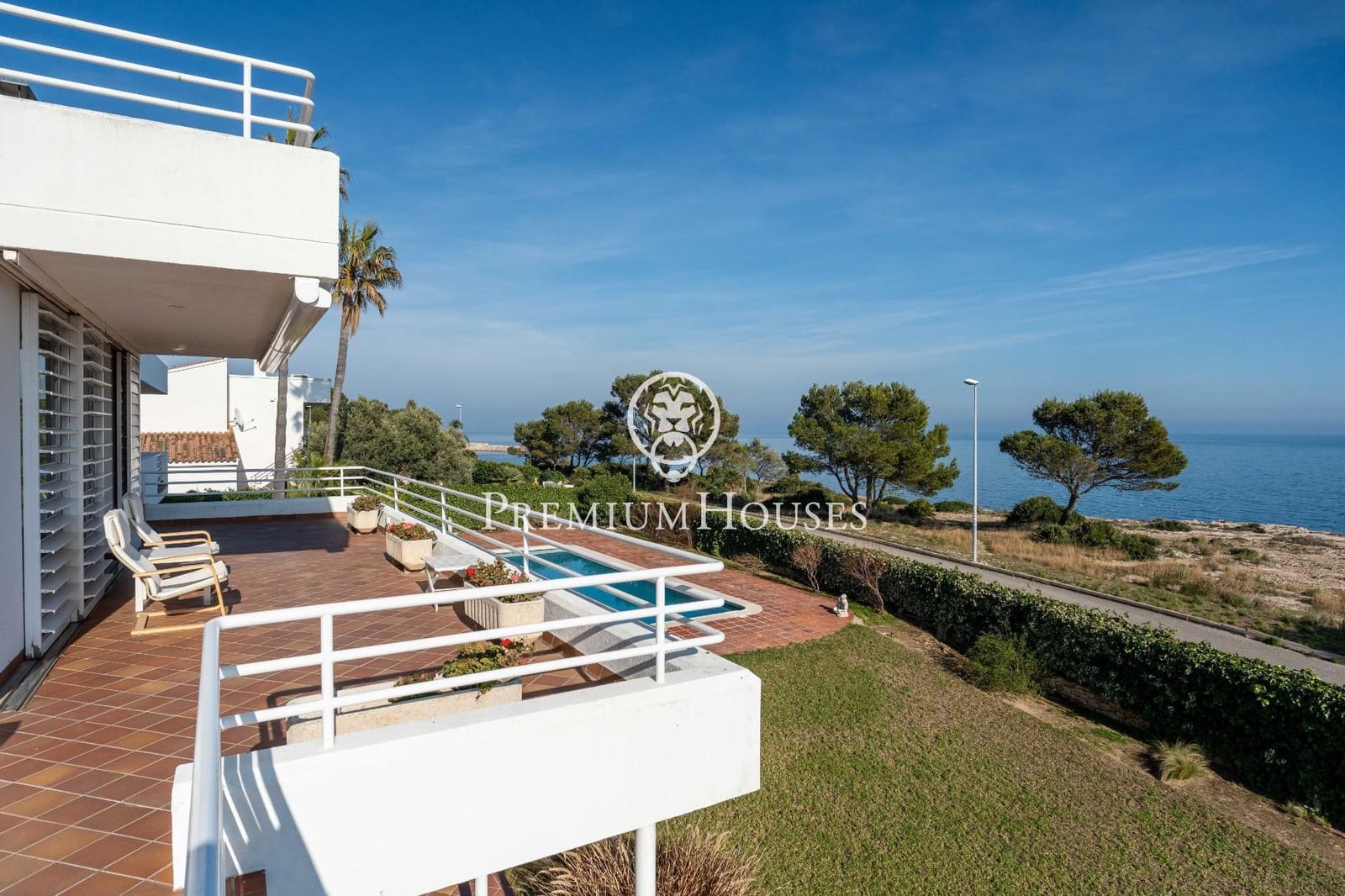 8 makuuhuone Huvila myytävänä paikassa Calafat mukana uima-altaan 
autotalli - 1 060 000 € (Ref: 9652240)