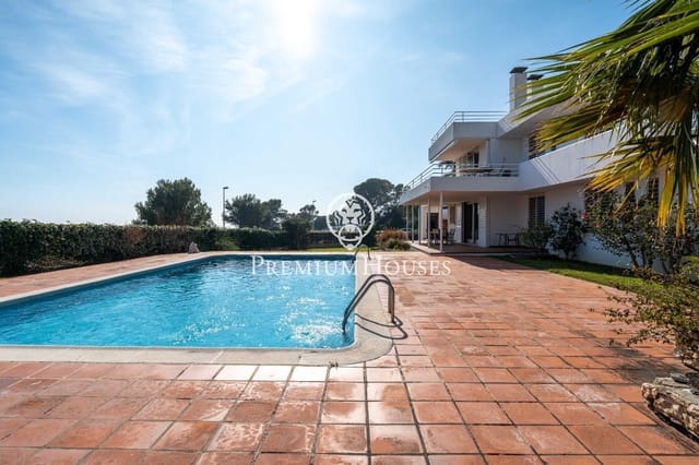 8 makuuhuone Huvila myytävänä paikassa Calafat, L'Ametlla de Mar mukana uima-altaan 
autotalli - 1 060 000 € (Ref: 9652240)