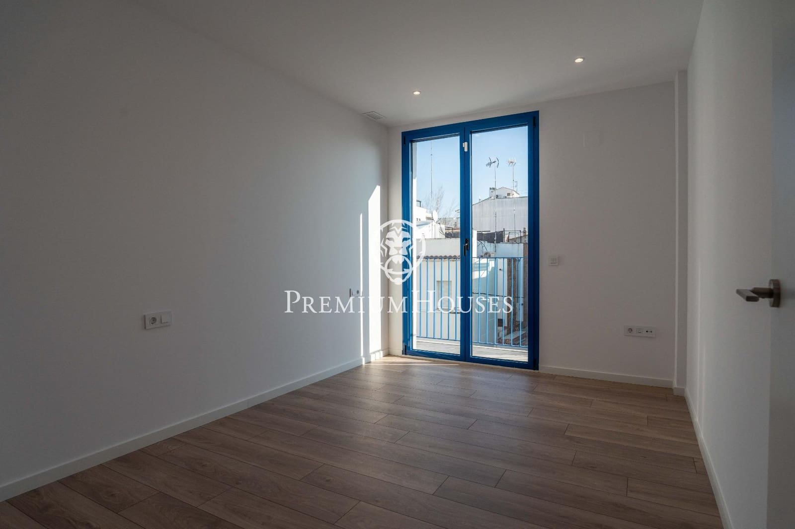 2 chambre Appartement à vendre à Vilanova i la Geltru avec garage - 519 000 € (Ref: 9674496)