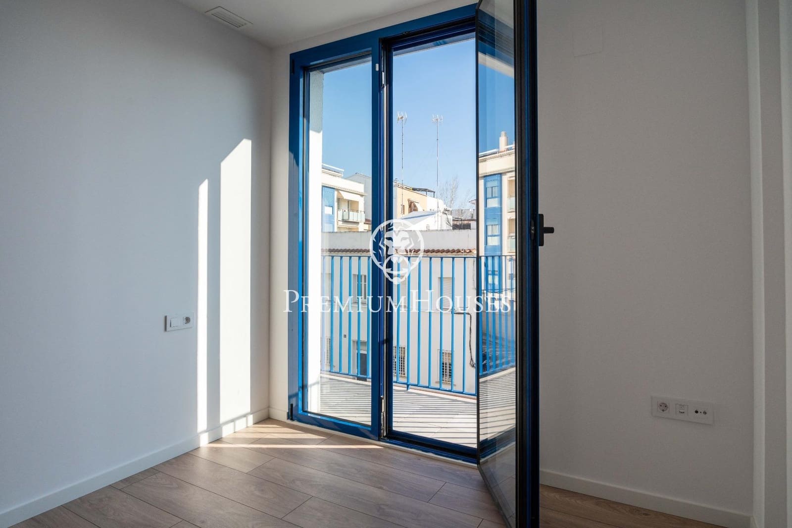 2 chambre Appartement à vendre à Vilanova i la Geltru avec garage - 519 000 € (Ref: 9674496)