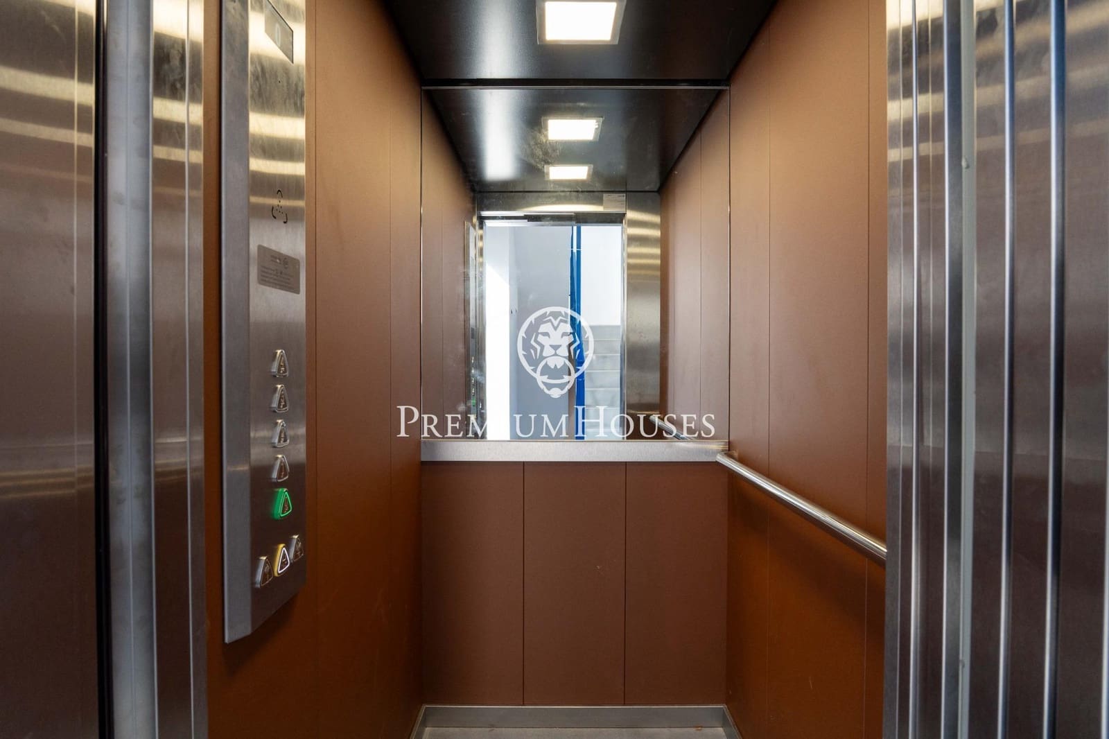 2 chambre Appartement à vendre à Vilanova i la Geltru avec garage - 519 000 € (Ref: 9674496)