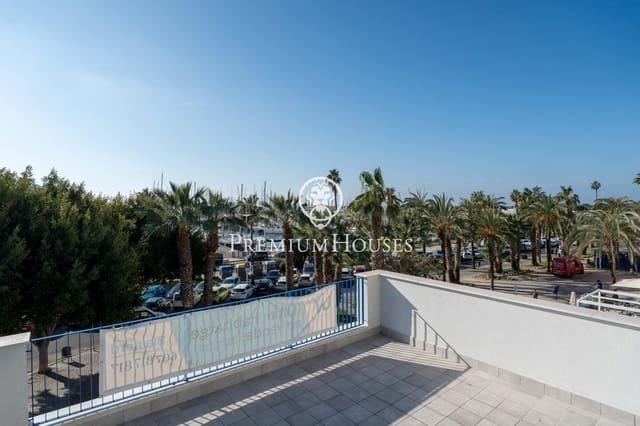 2 bedroom Flat for sale in Vilanova i la Geltrú with garage - € 498,000 (Ref: 9674496)