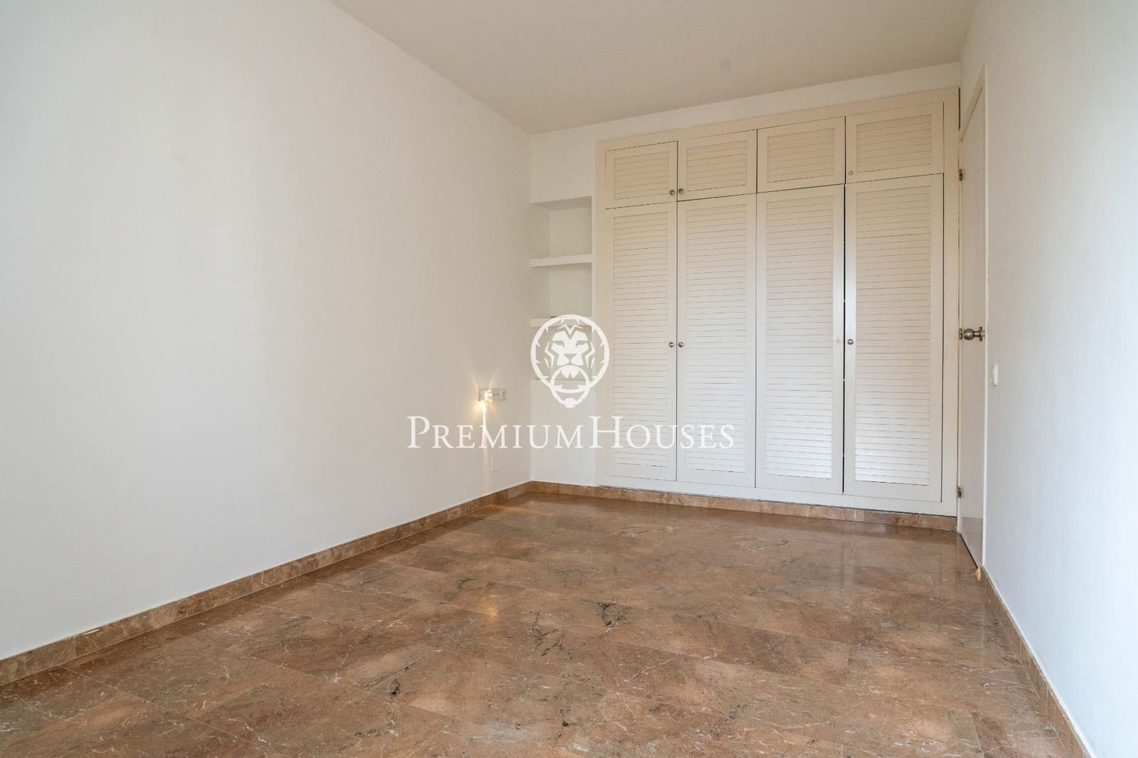 Pareado de 3 habitaciones en Sitges en venta - 1.300.000 € (Ref: 9677640)