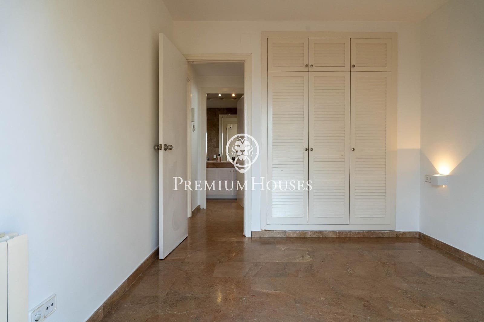 Pareado de 3 habitaciones en Sitges en venta - 1.300.000 € (Ref: 9677640)