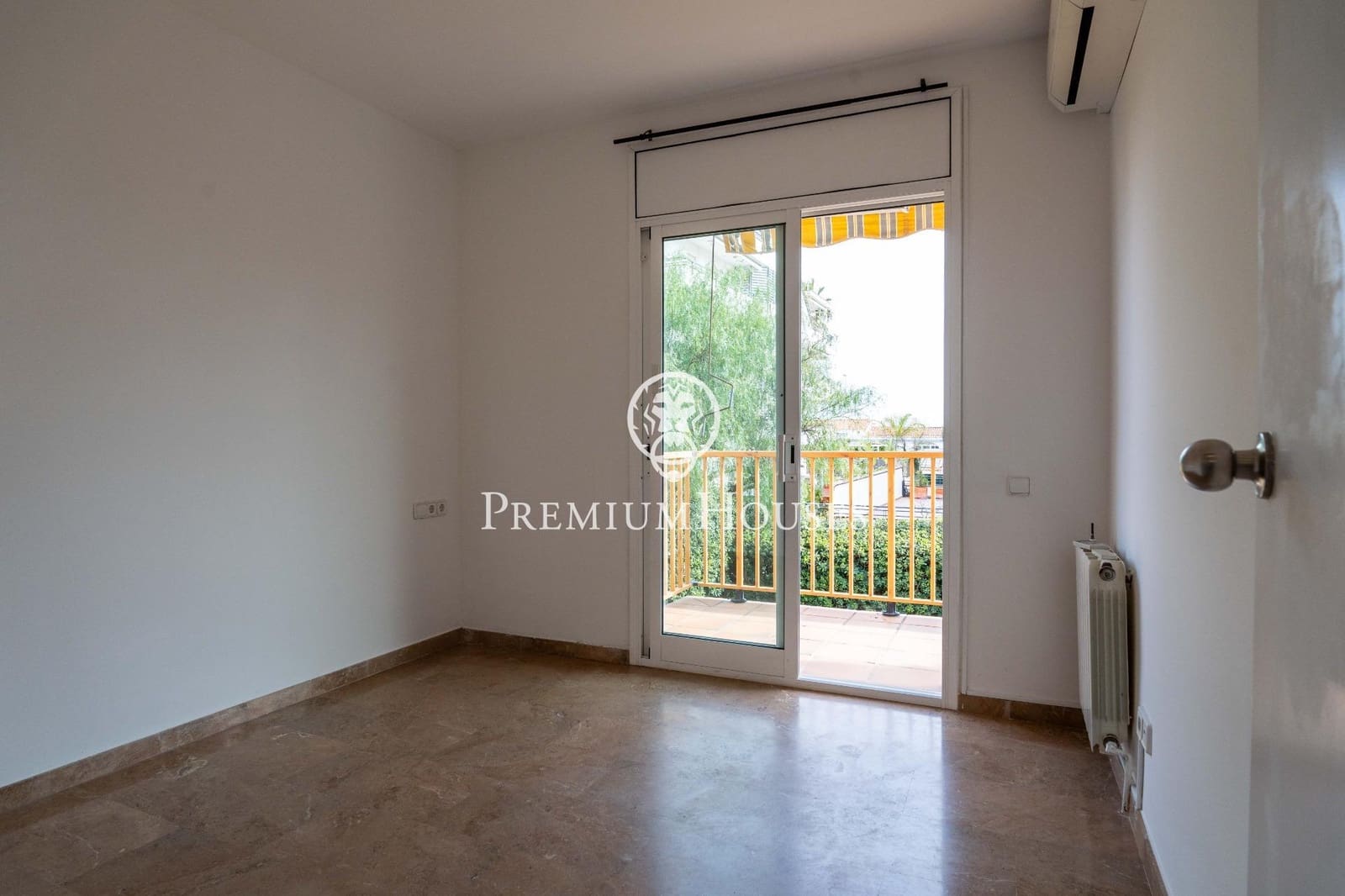 Pareado de 3 habitaciones en Sitges en venta - 1.300.000 € (Ref: 9677640)