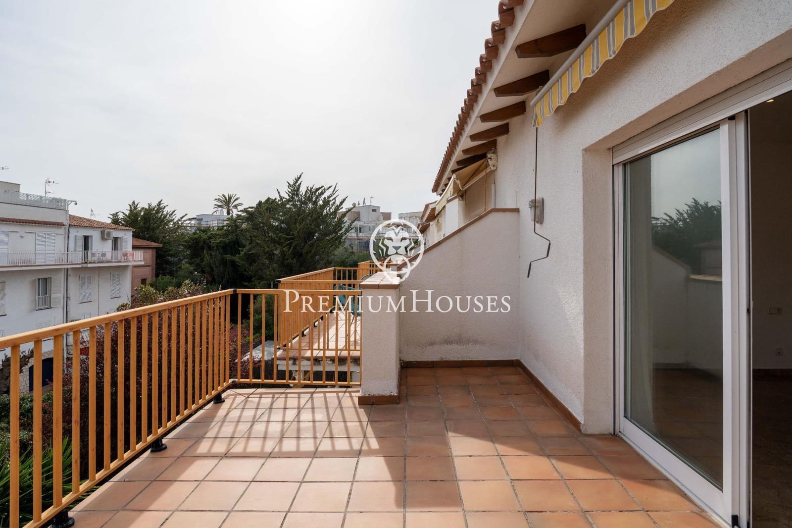 Pareado de 3 habitaciones en Sitges en venta - 1.300.000 € (Ref: 9677640)