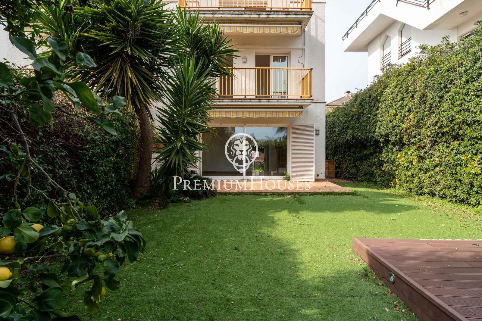 Pareado de 3 habitaciones en Sitges en venta - 1.300.000 € (Ref: 9677640)