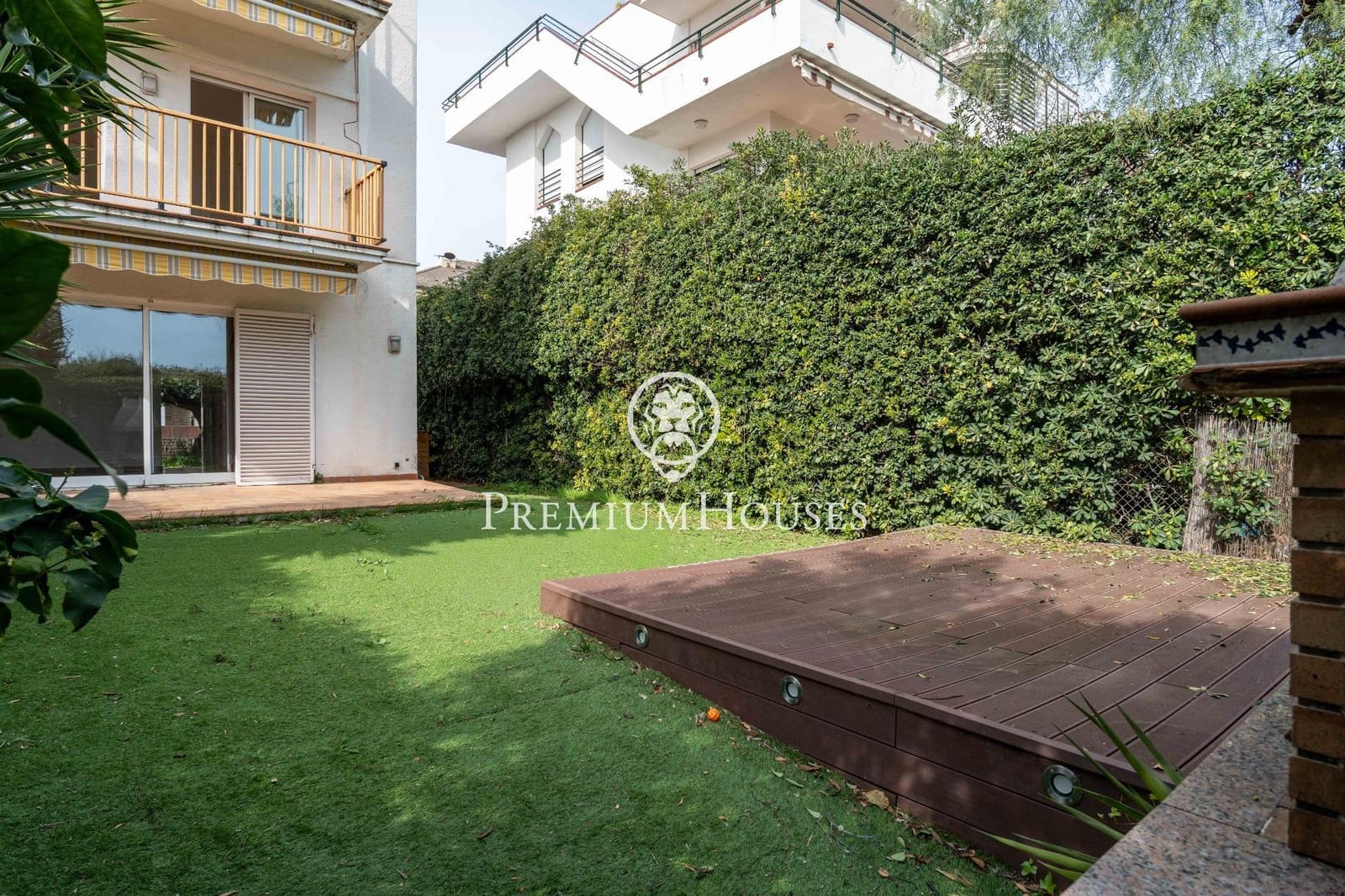 Pareado de 3 habitaciones en Sitges en venta - 1.300.000 € (Ref: 9677640)