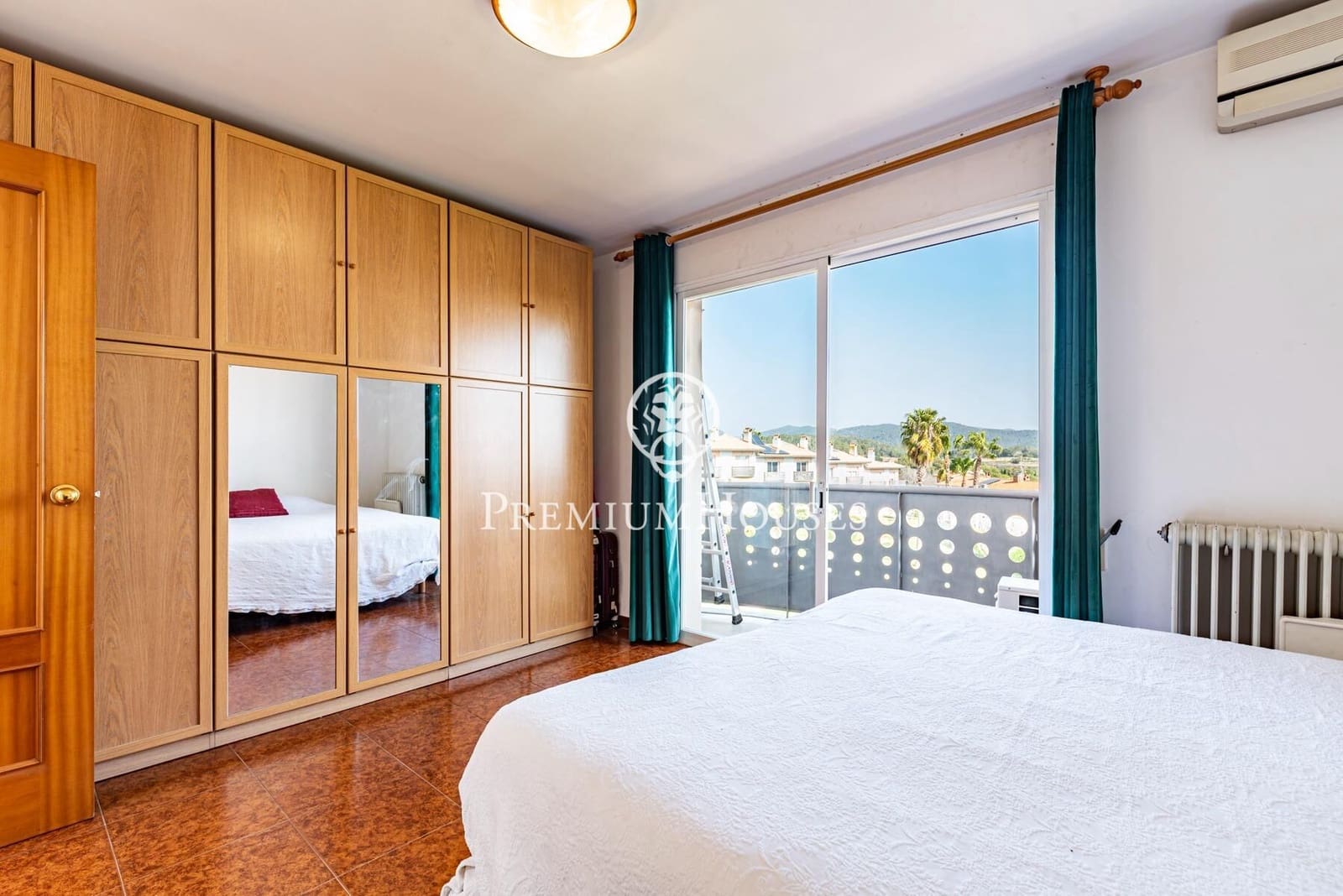 5 soverom Rekkehus til salgs i Sant Pere de Ribes med svømmebasseng - € 545 000 (Ref: 9686777)