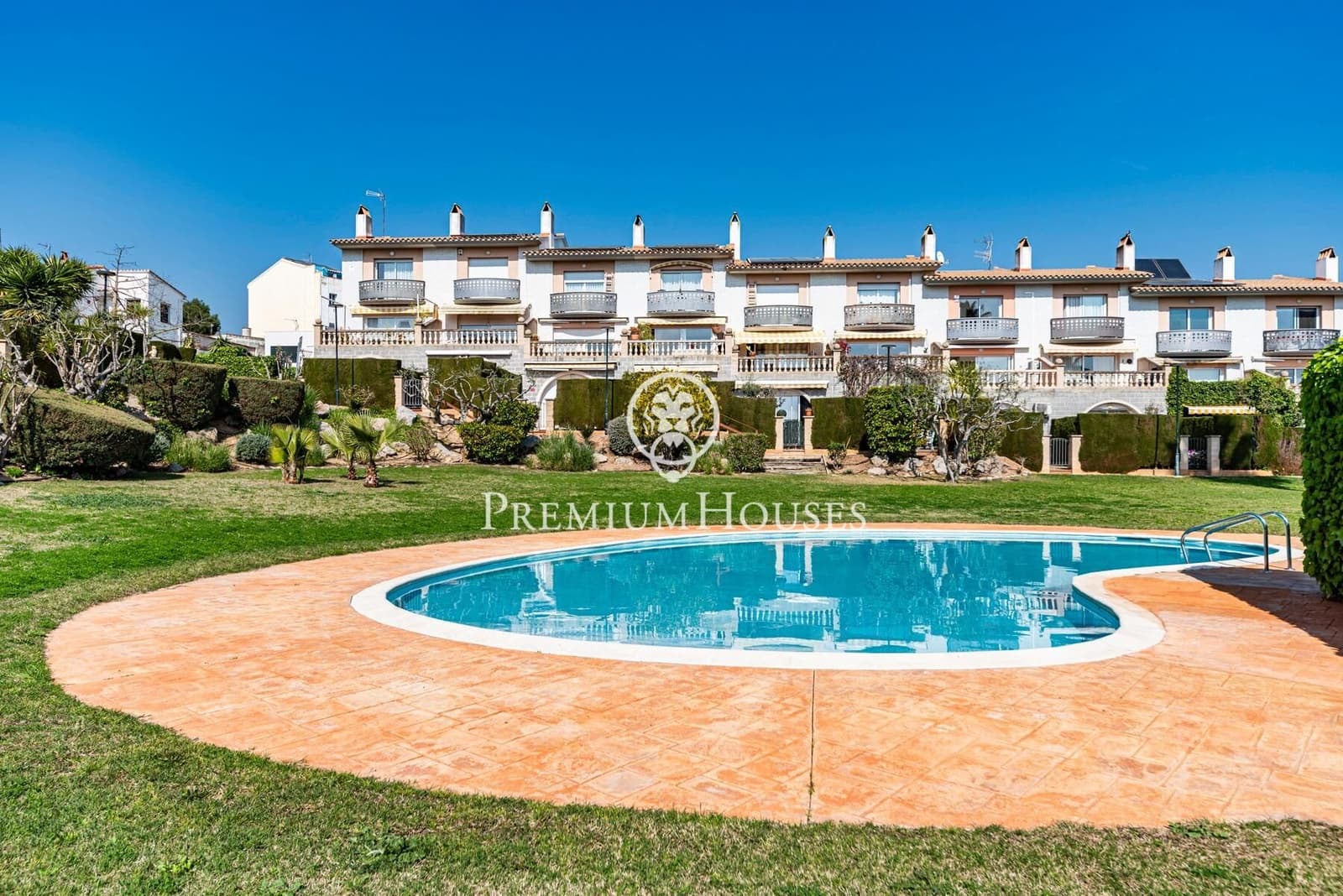 5 soverom Rekkehus til salgs i Sant Pere de Ribes med svømmebasseng - € 545 000 (Ref: 9686777)