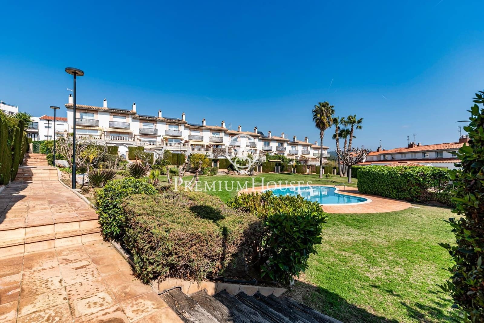 5 soverom Rekkehus til salgs i Sant Pere de Ribes med svømmebasseng - € 545 000 (Ref: 9686777)