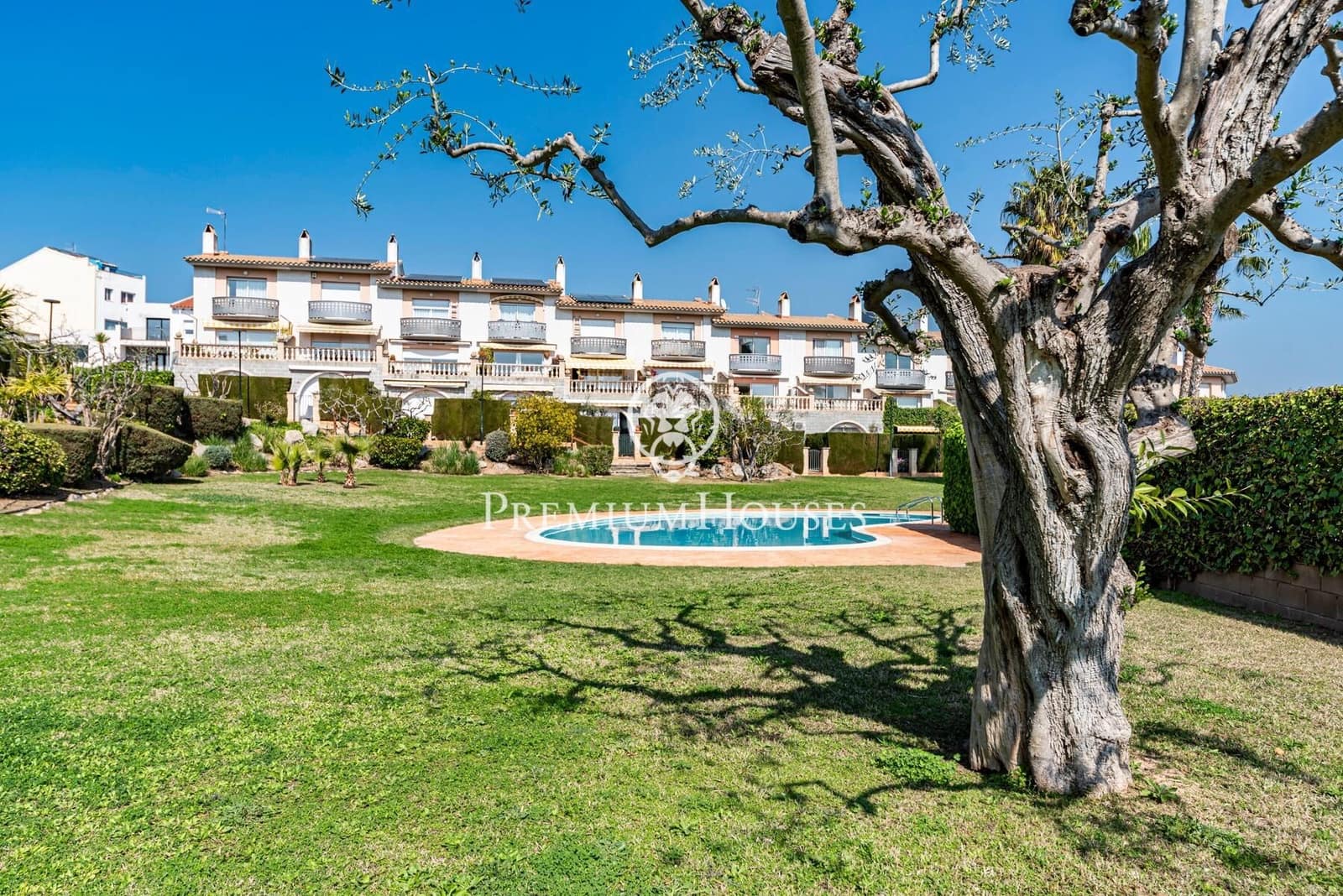 5 soverom Rekkehus til salgs i Sant Pere de Ribes med svømmebasseng - € 545 000 (Ref: 9686777)