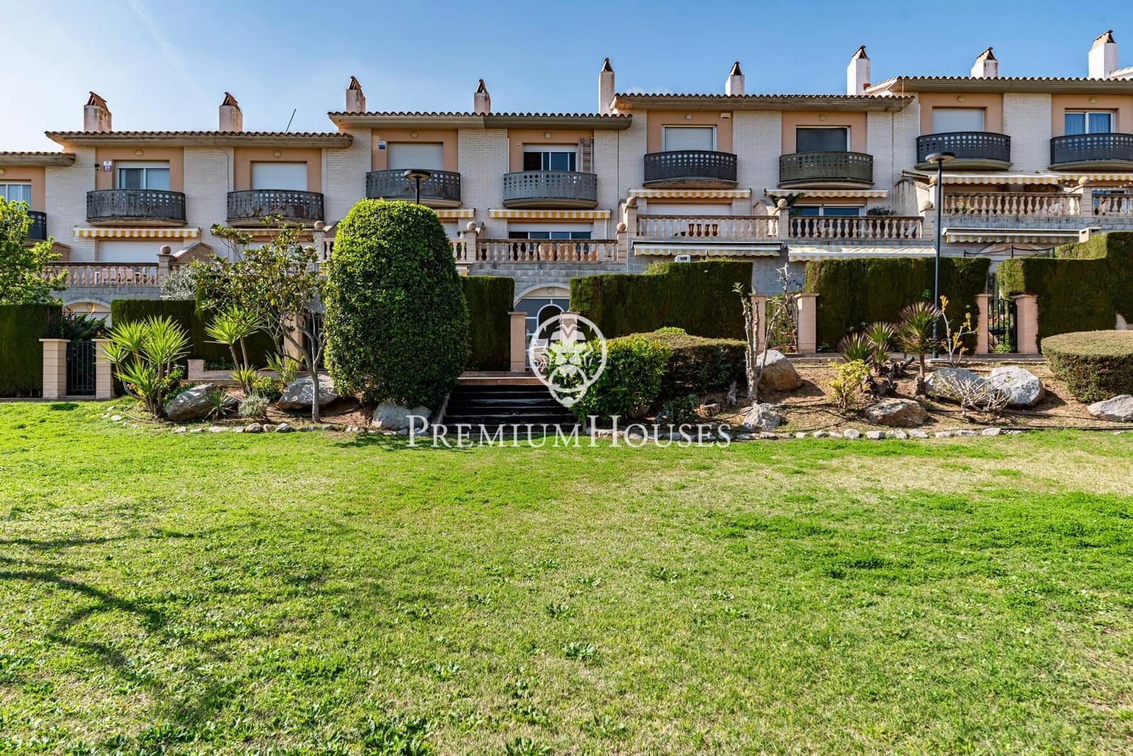 5 soverom Rekkehus til salgs i Sant Pere de Ribes med svømmebasseng - € 545 000 (Ref: 9686777)