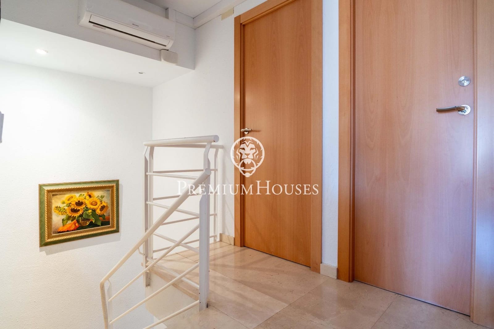 3 bedroom Apartment for sale in Castelldefels with pool - € 675,000 (Ref: 9696315)