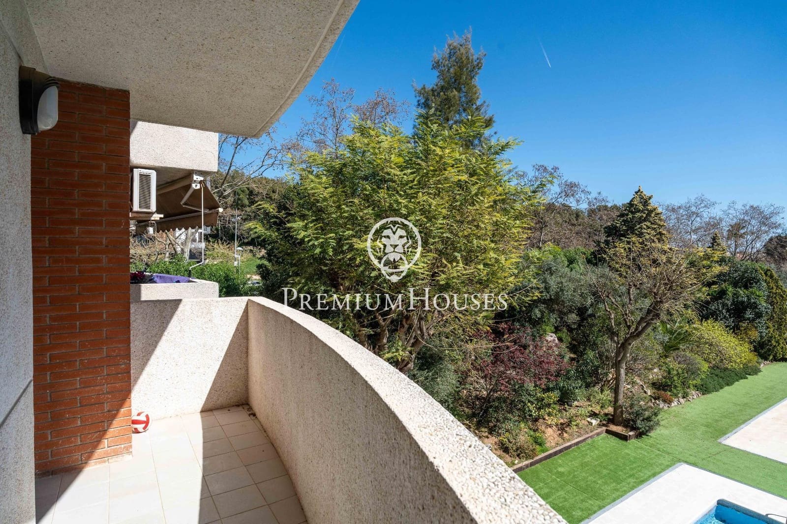 3 bedroom Apartment for sale in Castelldefels with pool - € 675,000 (Ref: 9696315)