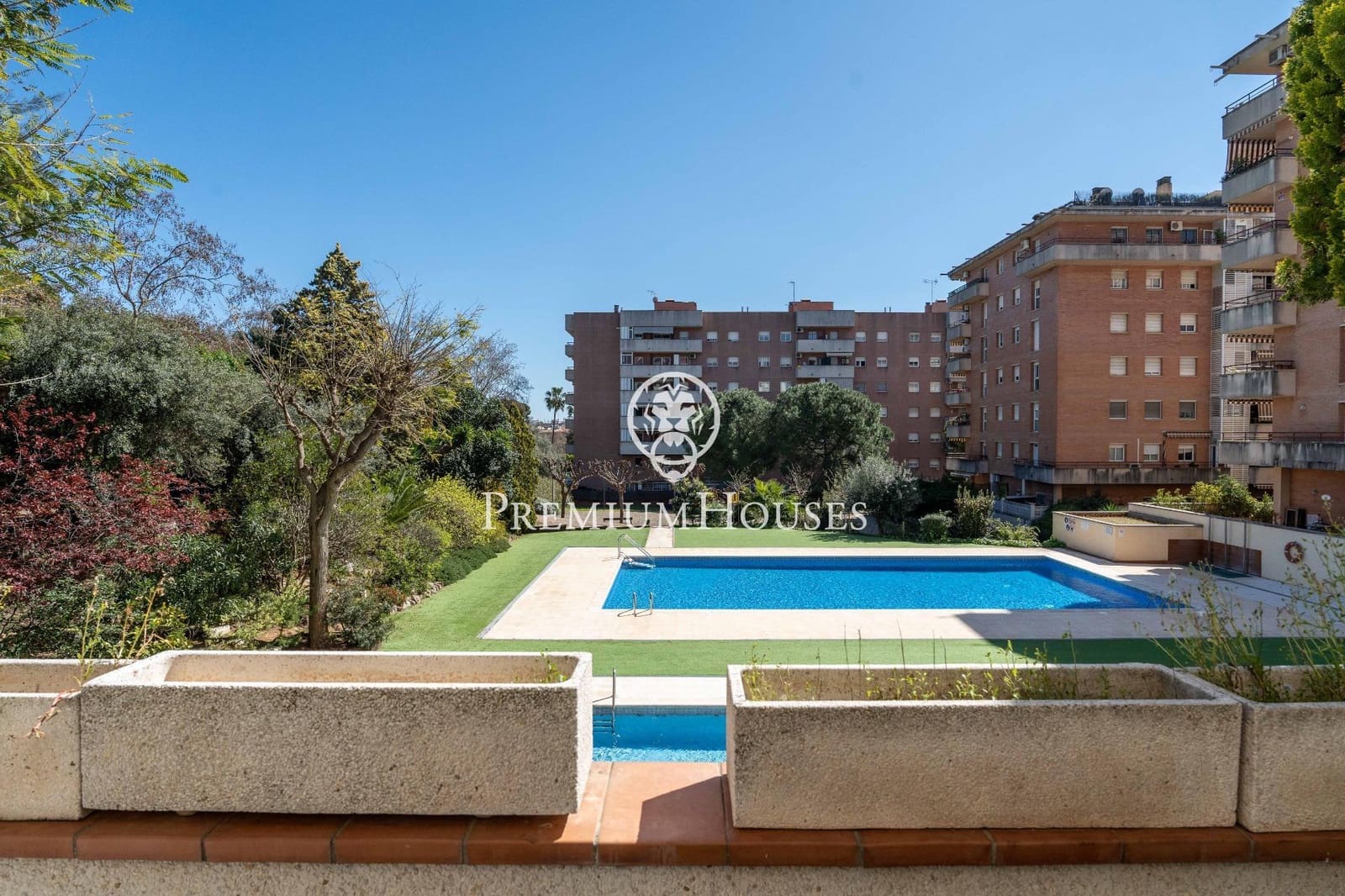 3 bedroom Apartment for sale in Castelldefels with pool - € 675,000 (Ref: 9696315)