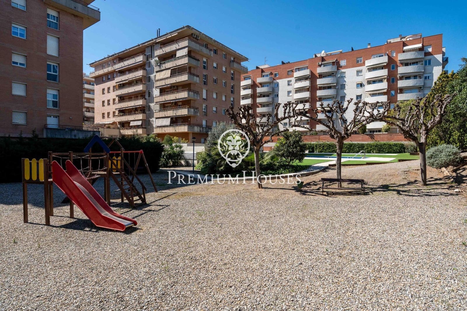 3 bedroom Apartment for sale in Castelldefels with pool - € 675,000 (Ref: 9696315)