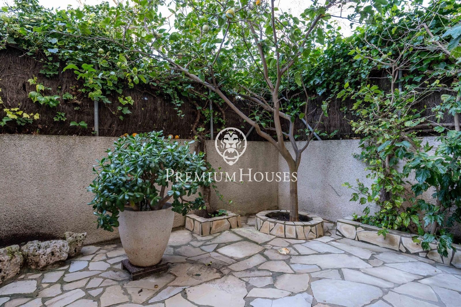 3 bedroom Apartment for sale in Castelldefels with pool - € 675,000 (Ref: 9696315)