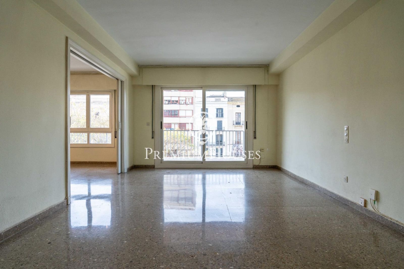 4 soveværelse Lejlighed til salg i Tarragona by - € 395.000 (Ref: 9698963)