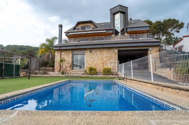 5 camera da letto Villa in vendita in El Vendrell con piscina garage - 725.000 € (Rif: 9712205)