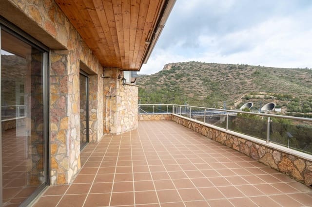 5 camera da letto Villa in vendita in El Vendrell con piscina garage - 725.000 € (Rif: 9712205)