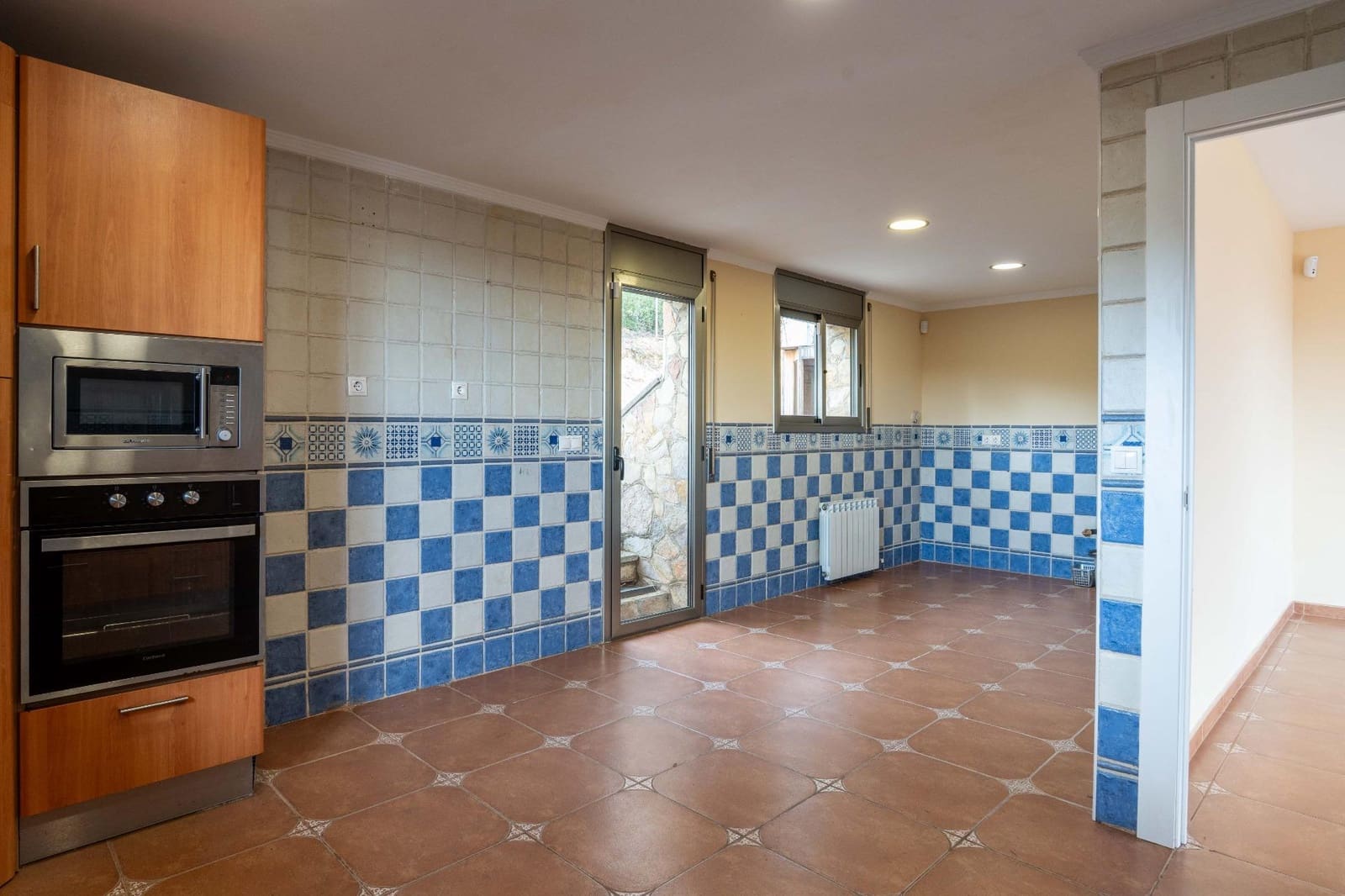 5 bedroom Villa for sale in El Vendrell with pool garage - € 725,000 (Ref: 9712205)