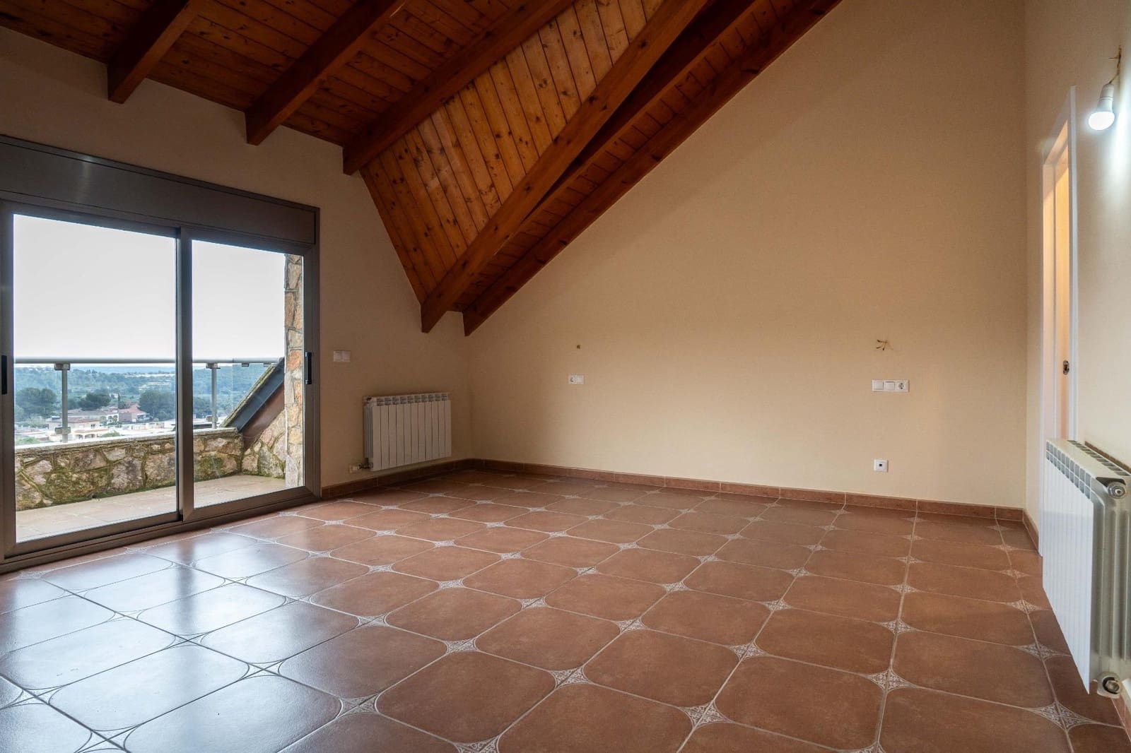 5 bedroom Villa for sale in El Vendrell with pool garage - € 725,000 (Ref: 9712205)