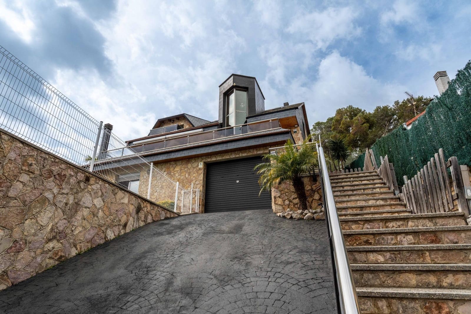 5 bedroom Villa for sale in El Vendrell with pool garage - € 725,000 (Ref: 9712205)